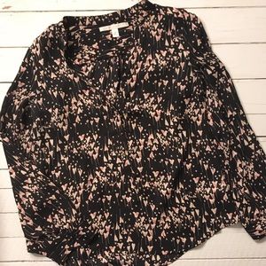 Lauren Conrad blouse. Floral/heart pattern. Size M
